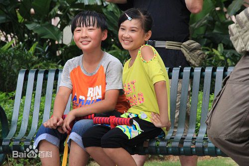 最新孙锡堃(Shankar)在《爱在跳动》剧组照中的壁纸