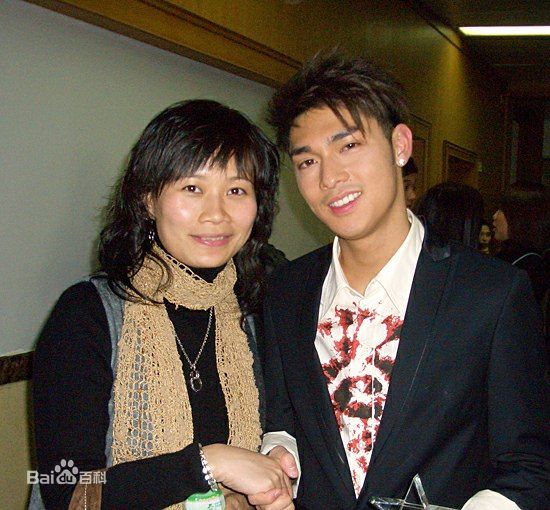 关楚耀(Kelvin)海报图集