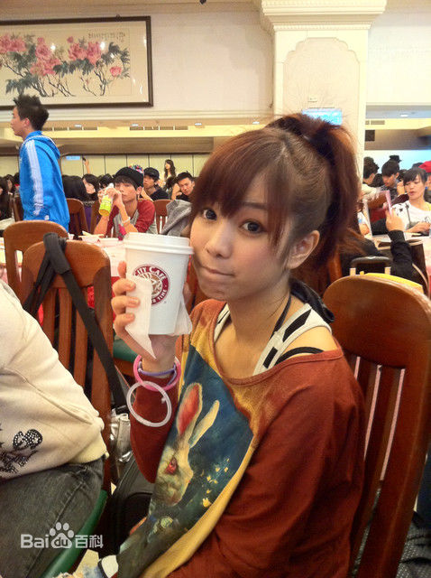 温贞菱(Jenny)的外拍和素颜照相册