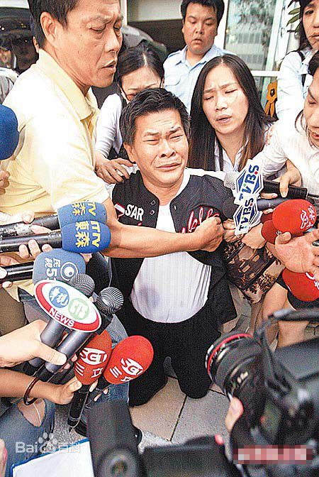 最新<i>彭樟灿</i>(<i>Chia Chia Pon</i>)性感图片