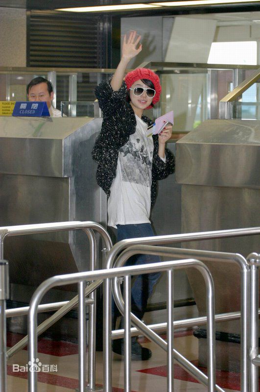 最新尹恩惠(Yoon Eun Hye)精彩图册4