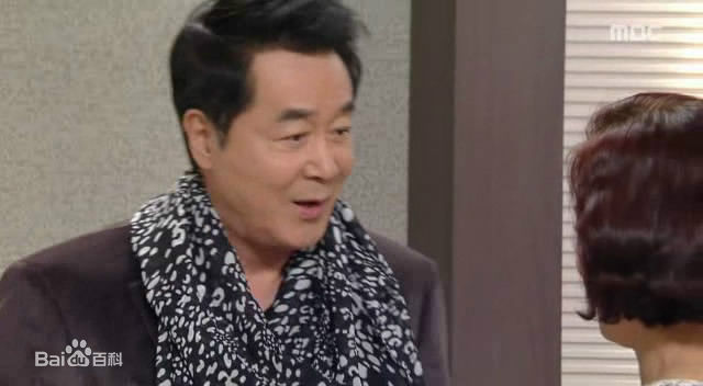 韩振熙(,Han Jinhee,ハン ジニ)狎鸥亭白夜剧照