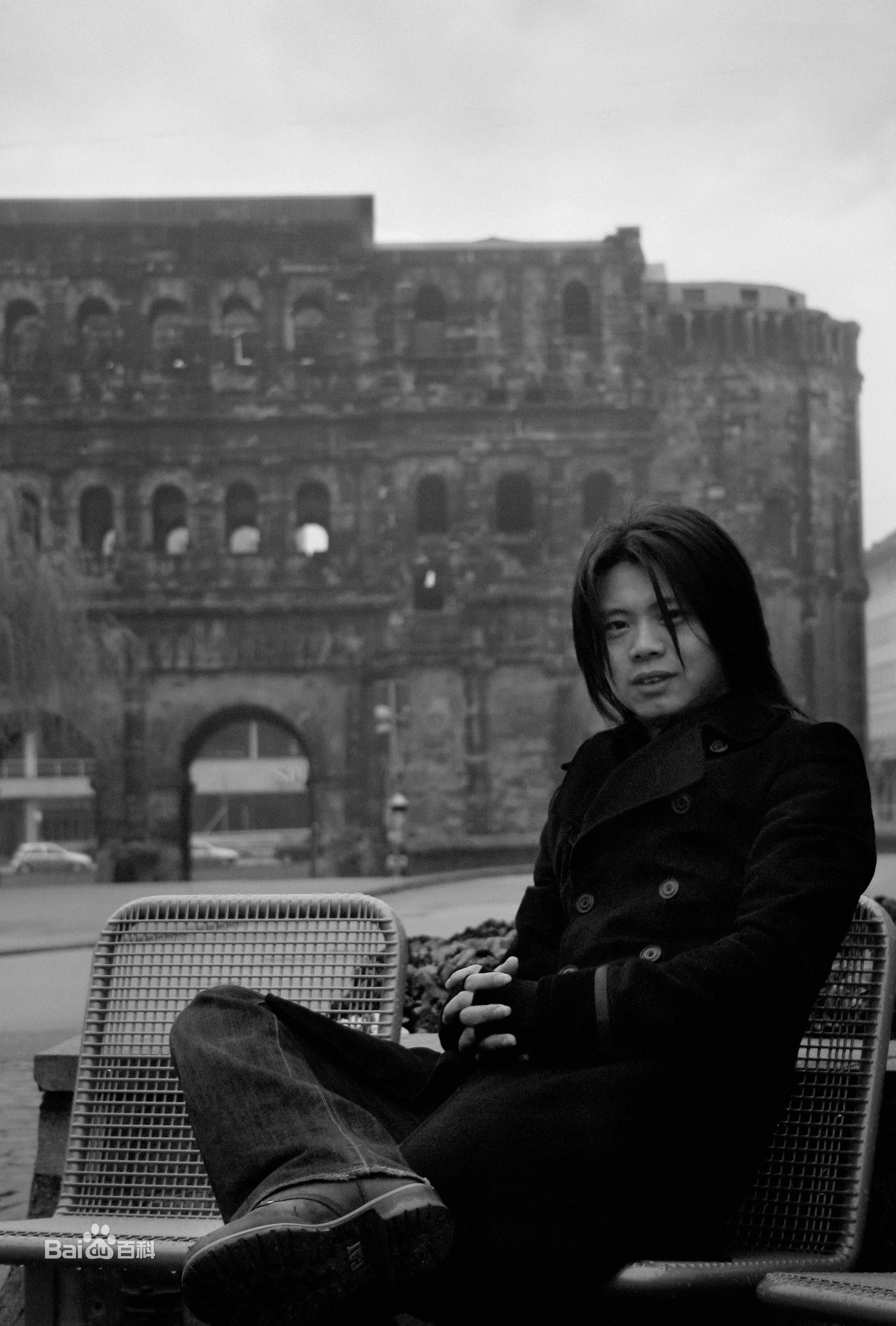 周旭(Zhou Xu)人物照片前后照片