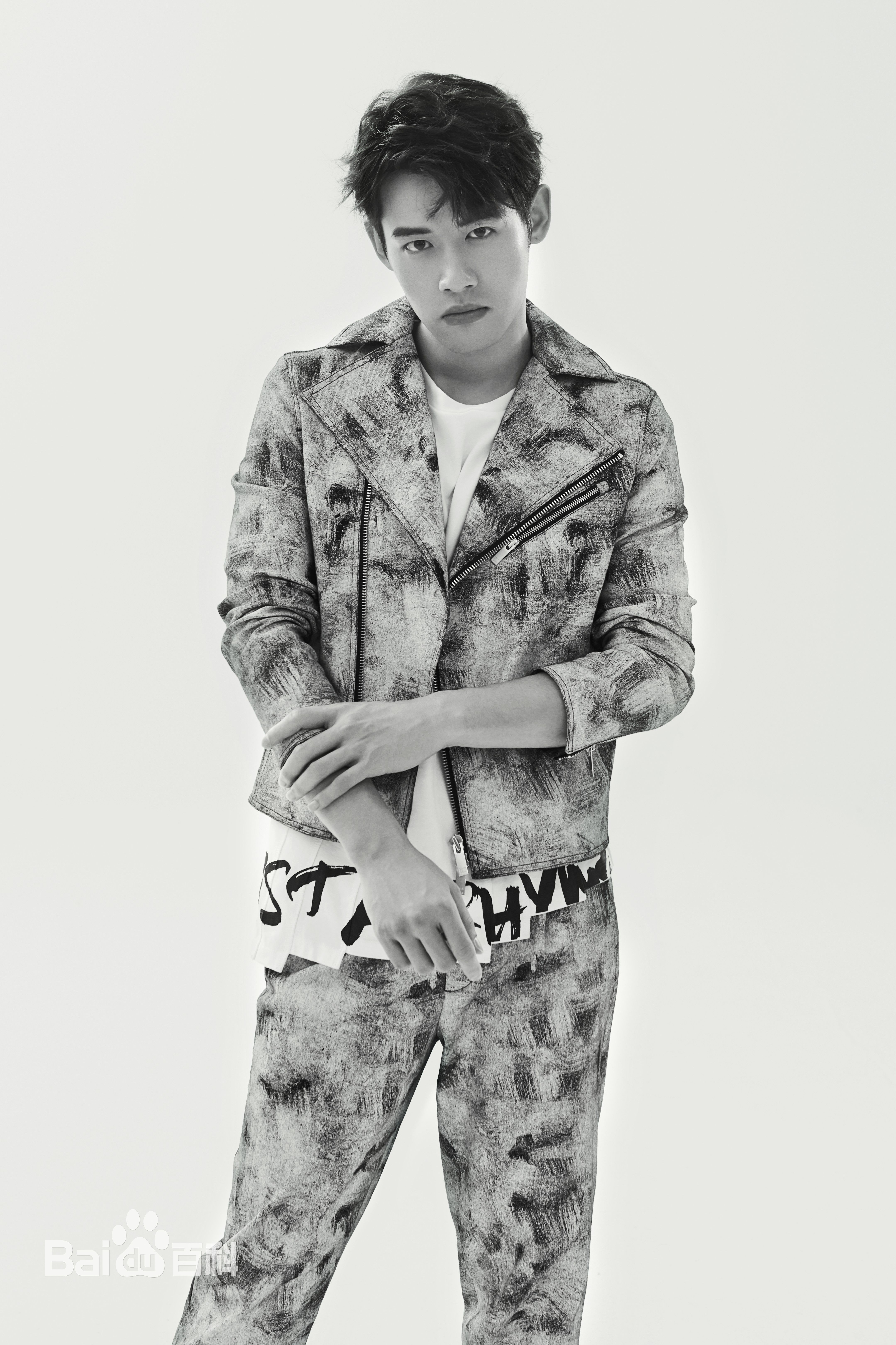 刘冬沁潇洒率性