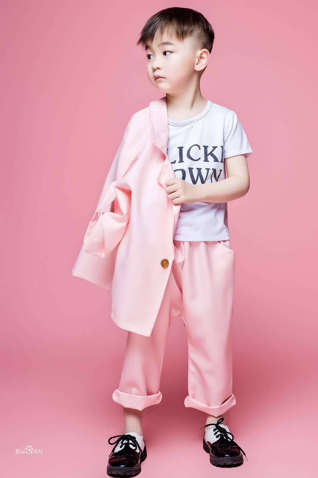 王浥尘最优质照相册