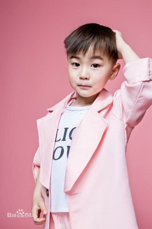 王浥尘最优质照相册