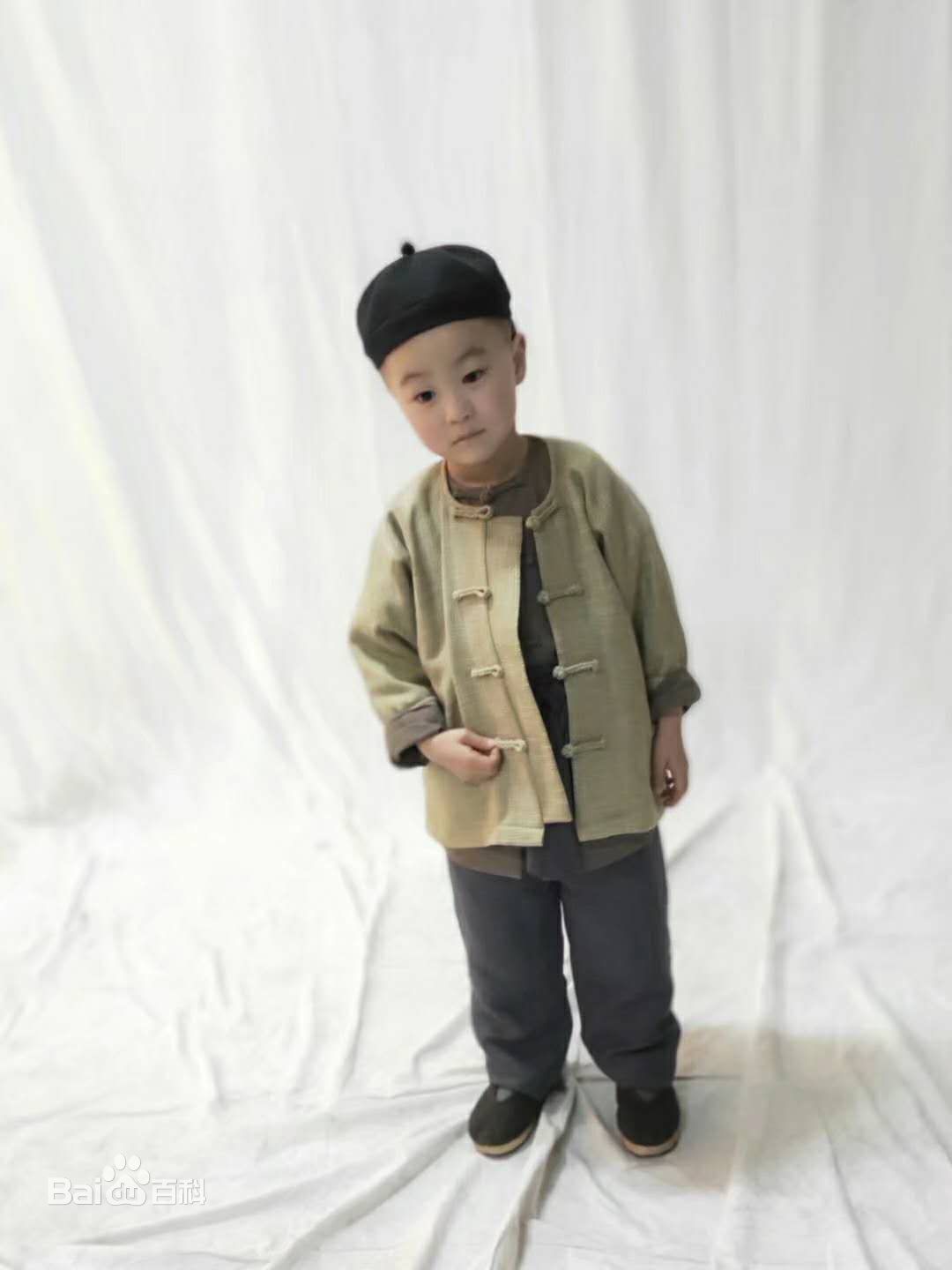 王浥尘生活照图片图集