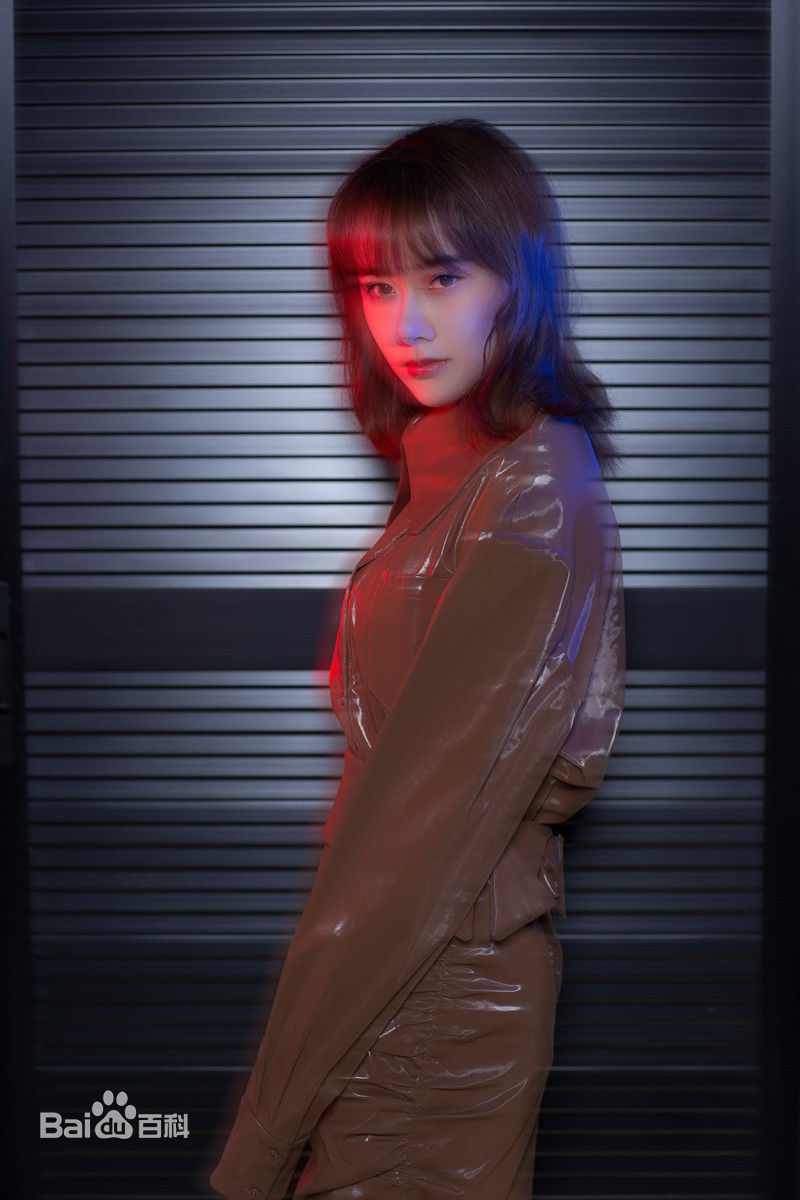 曹曦月最新光影图集