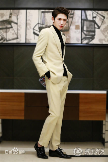 李东阳(Young)腾讯星光大赏壁纸壁纸