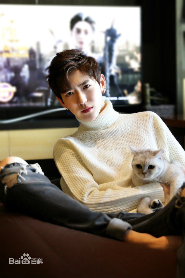 李东阳(Young)最新冬日壁纸