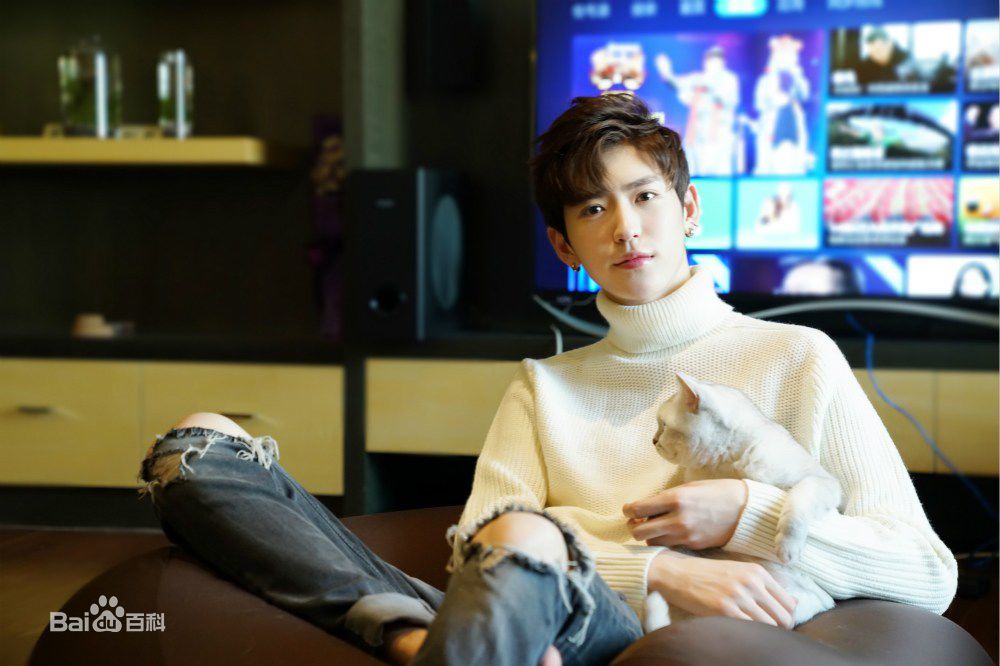 李东阳(Young)最新冬日壁纸