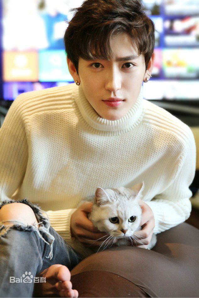 李东阳(Young)最新冬日壁纸