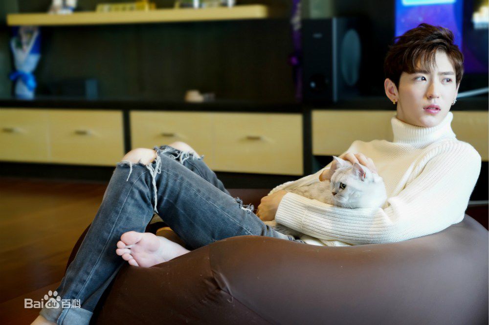 李东阳(Young)最新冬日壁纸