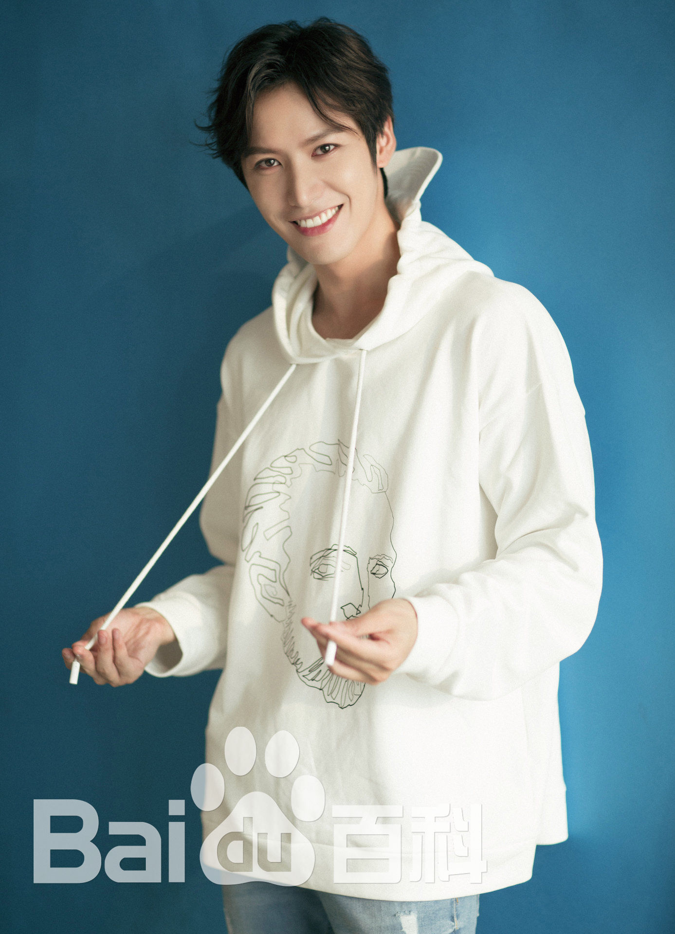 赖艺(Lion)照片壁纸壁纸