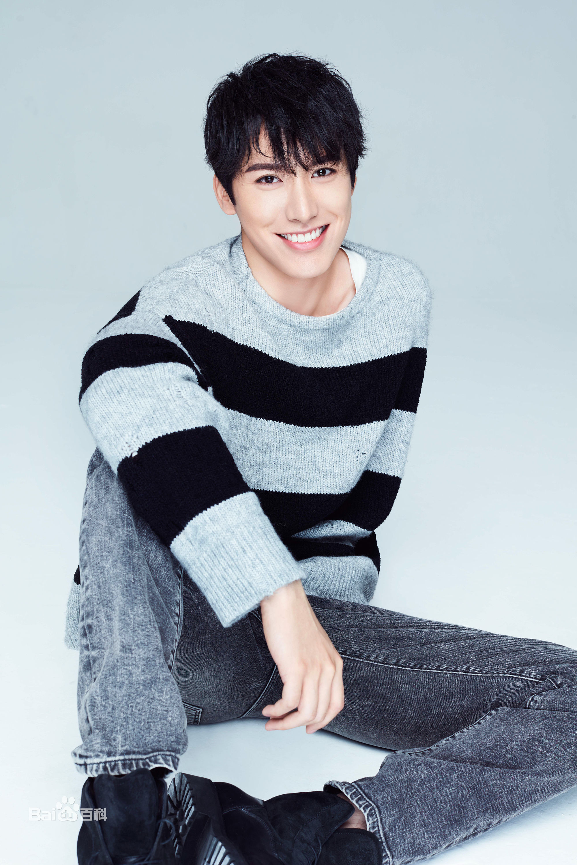 赖艺(Lion)照片壁纸壁纸