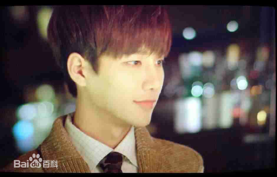 沈昌龙(C.Leo)个人经历素颜照相册