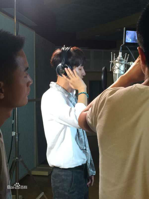 沈昌龙(C.Leo)个人经历素颜照相册