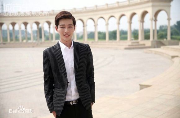 最优质沈昌龙(C.Leo)生活照