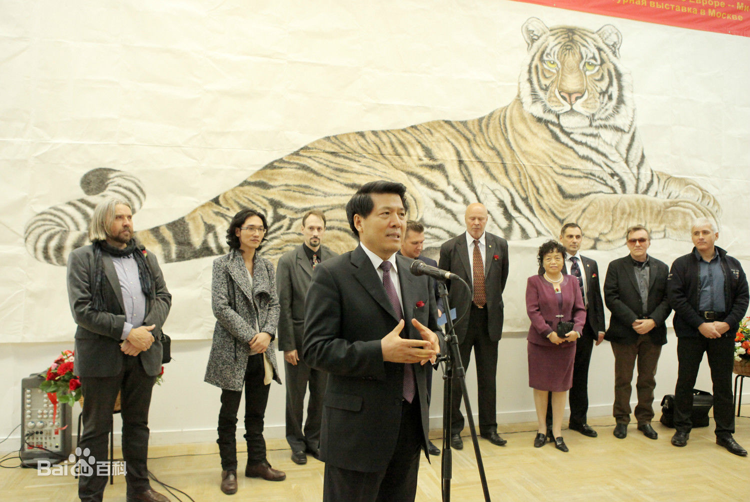 彭立冲前后照片