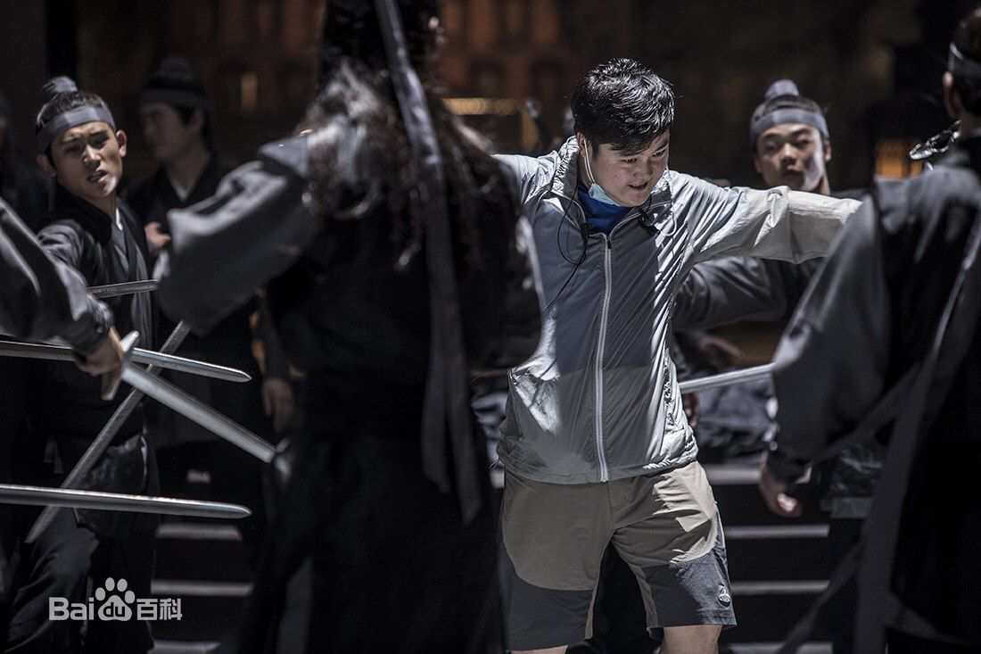 秦鹏飞(fly)工作照素颜照相册