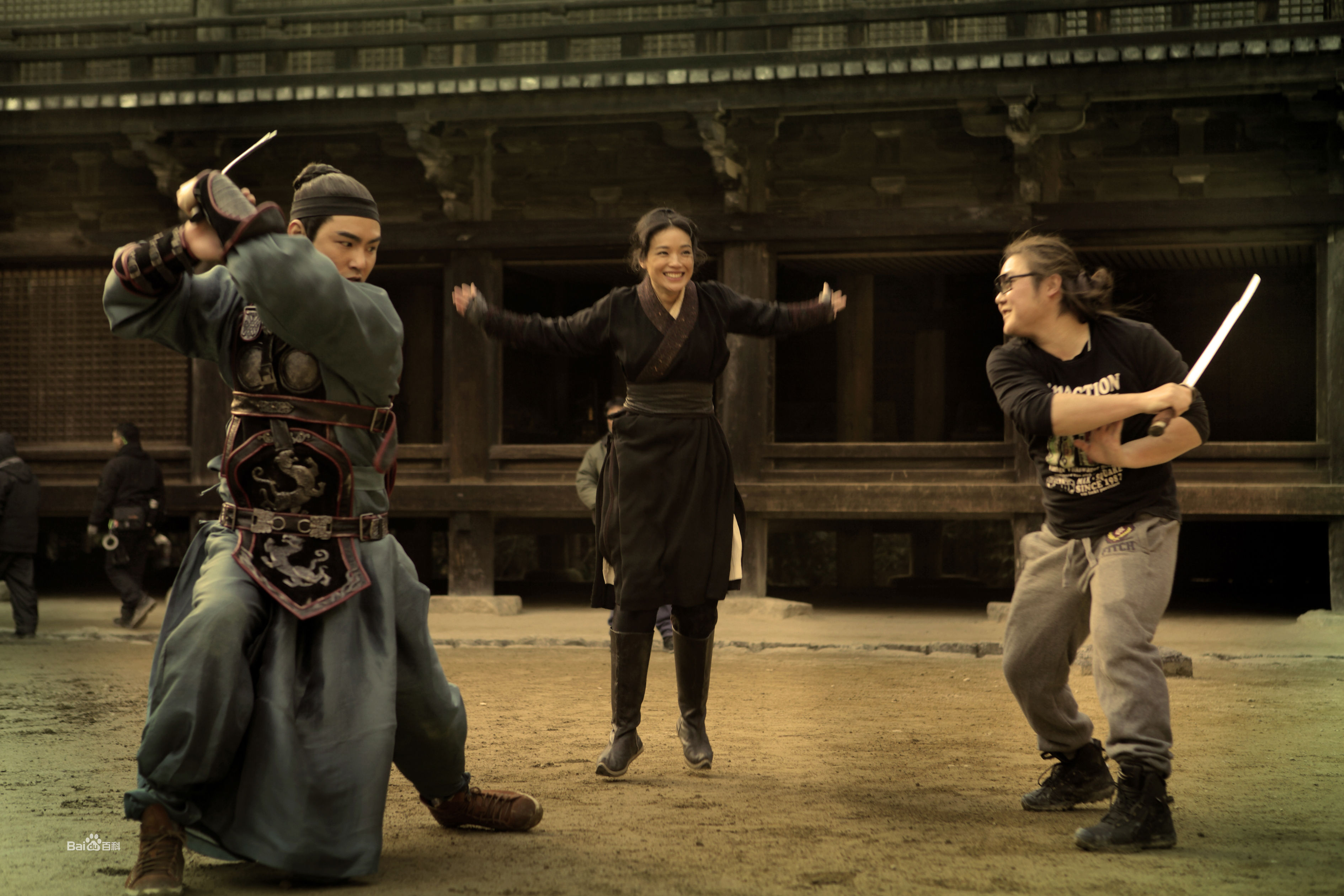 秦鹏飞(fly)工作照素颜照相册