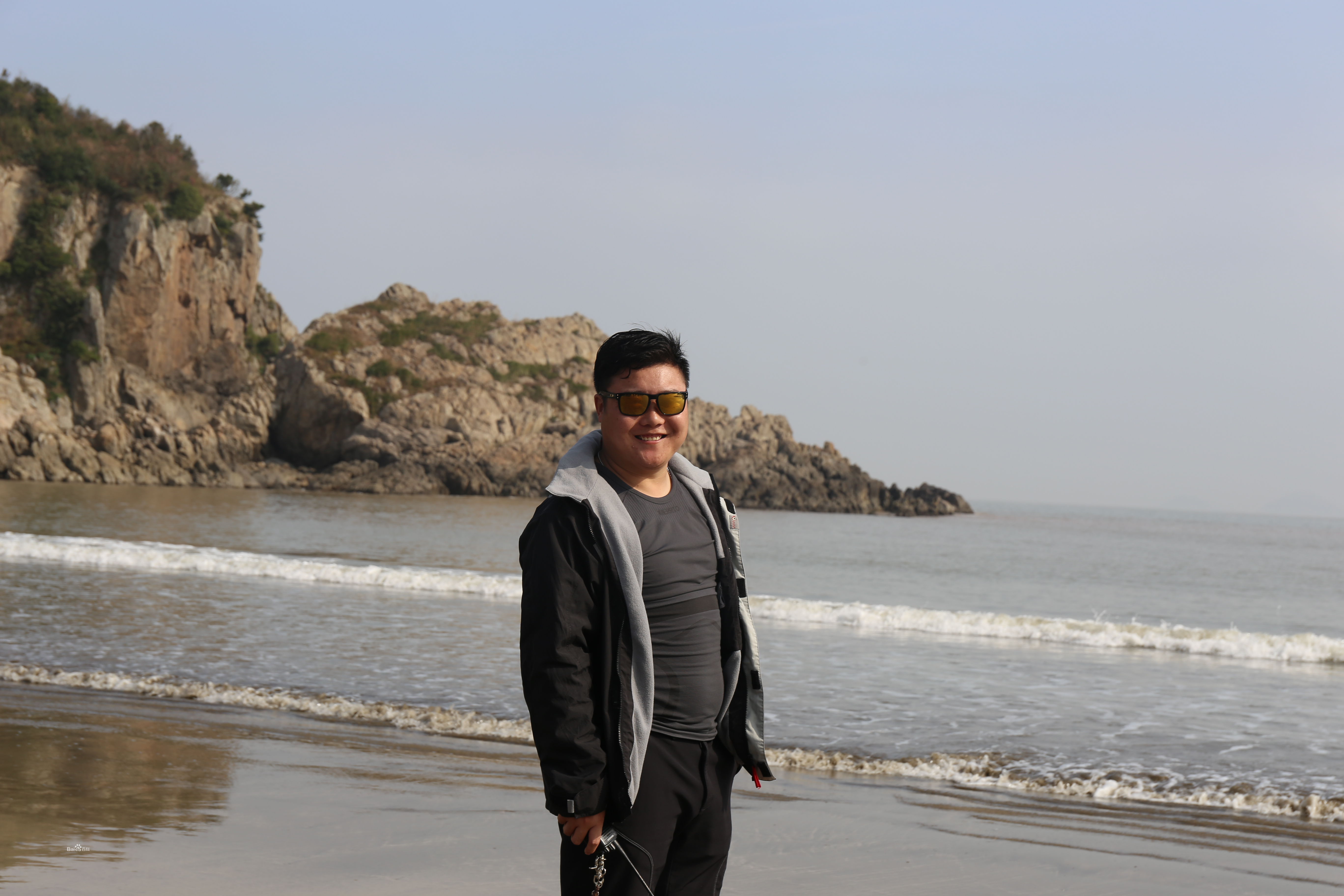 秦鹏飞(fly)生活照前后照片