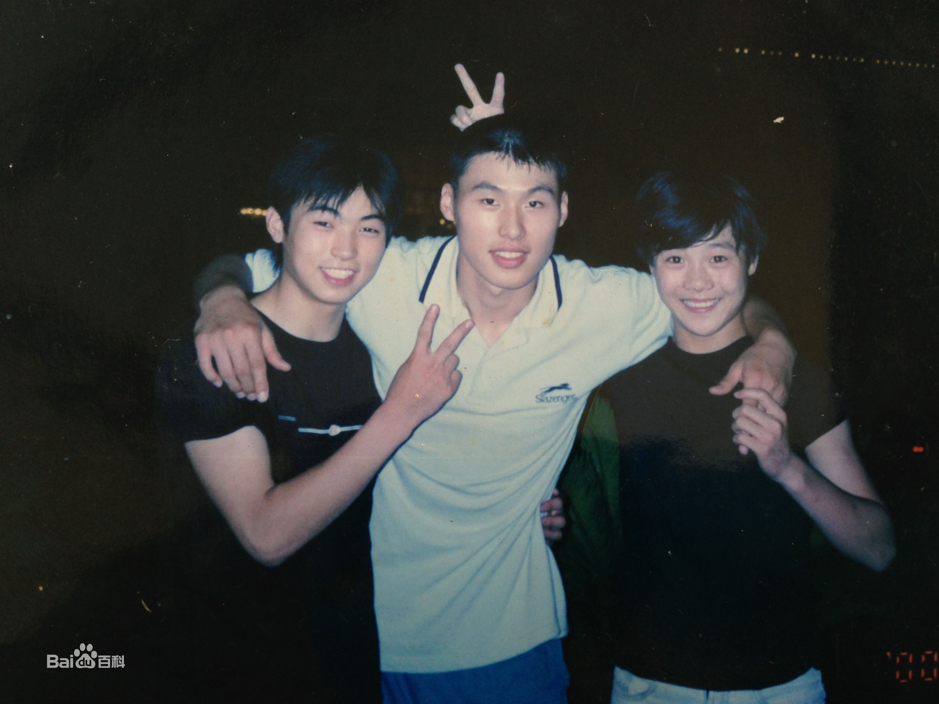 秦鹏飞(fly)生活照前后照片