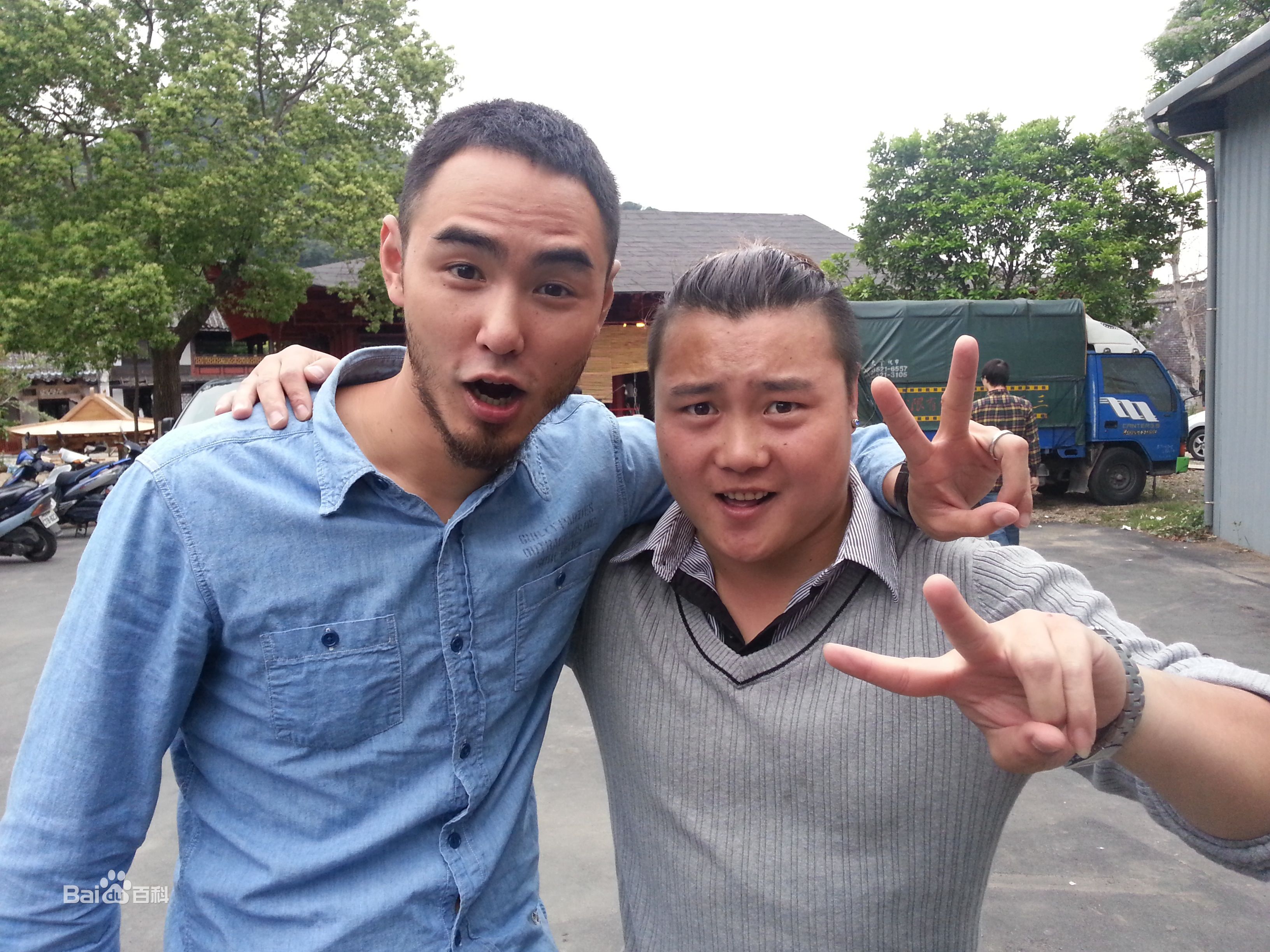 秦鹏飞(fly)合影生活照相册