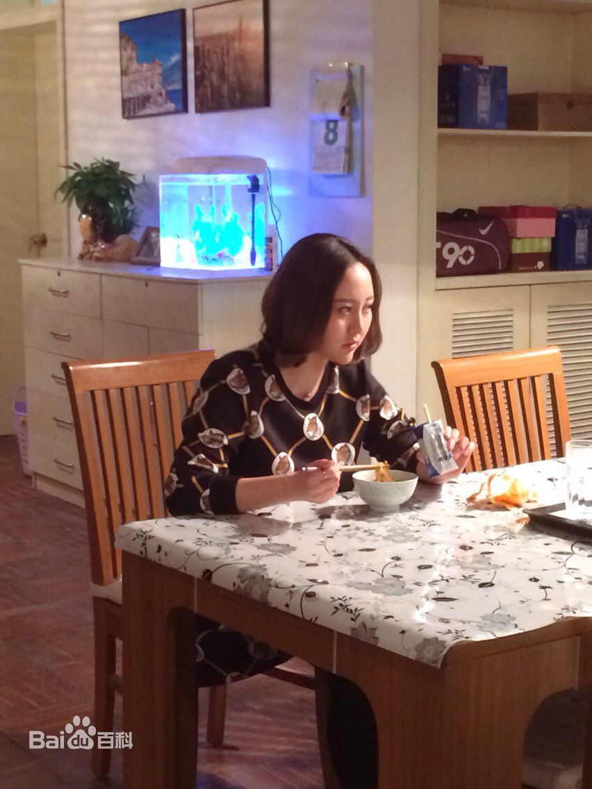 高清马程程(Margaret)在《咱们相爱吧》简贞中的图集