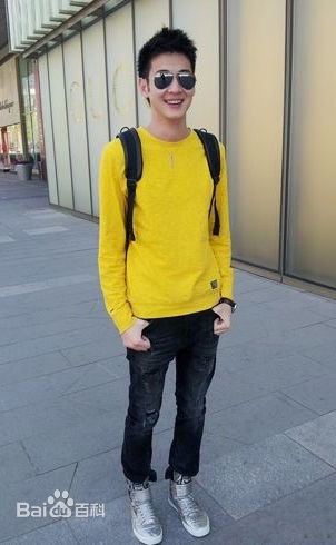 丁野(Dylan)生活中的素颜照相册