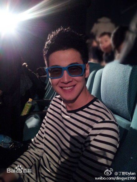 丁野(Dylan)生活中的素颜照相册