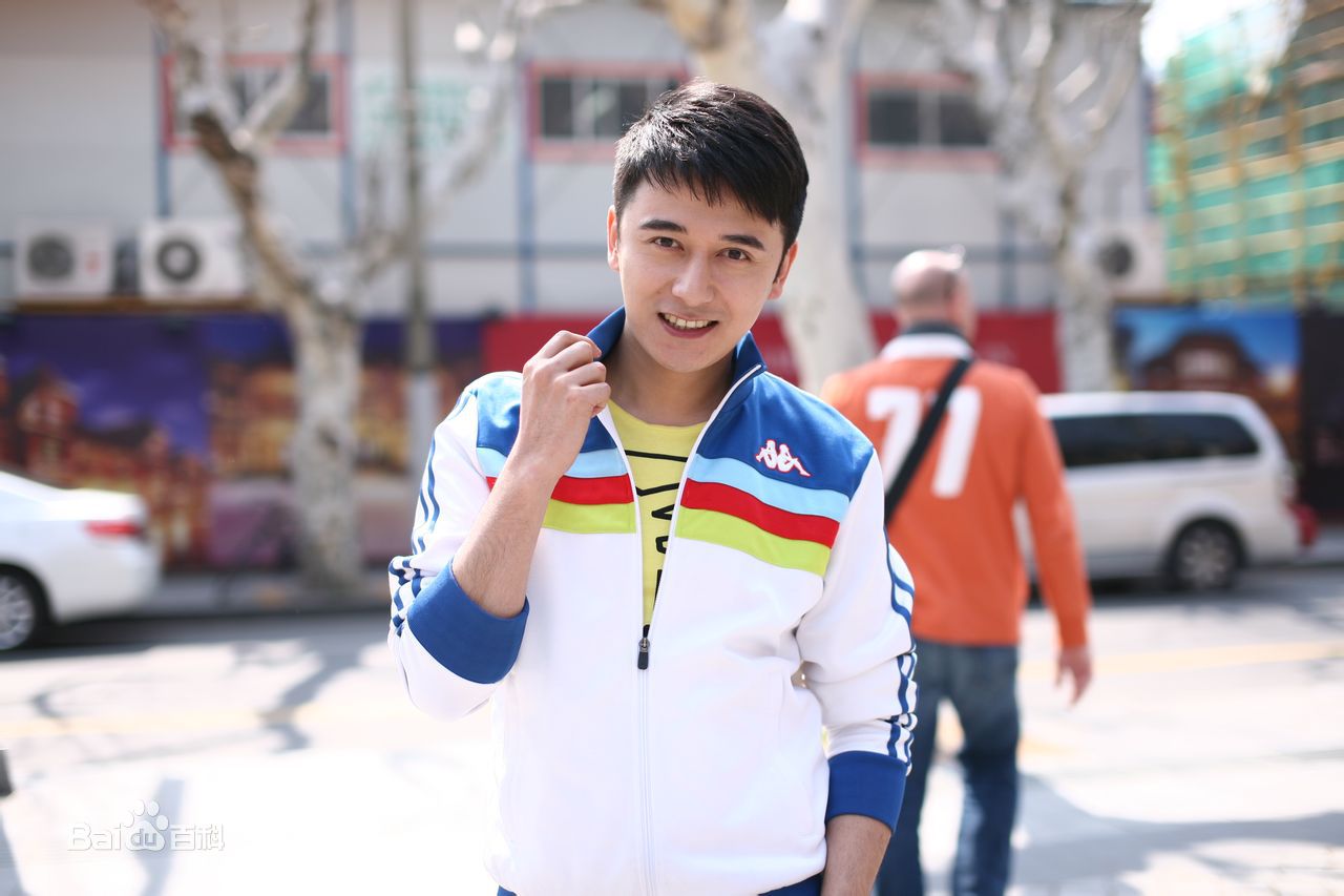 李帅(Li Shuai)演员造型照壁纸壁纸