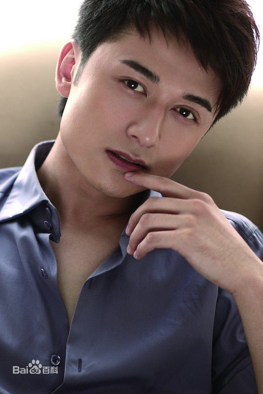 最新李帅(Li Shuai)性感图片