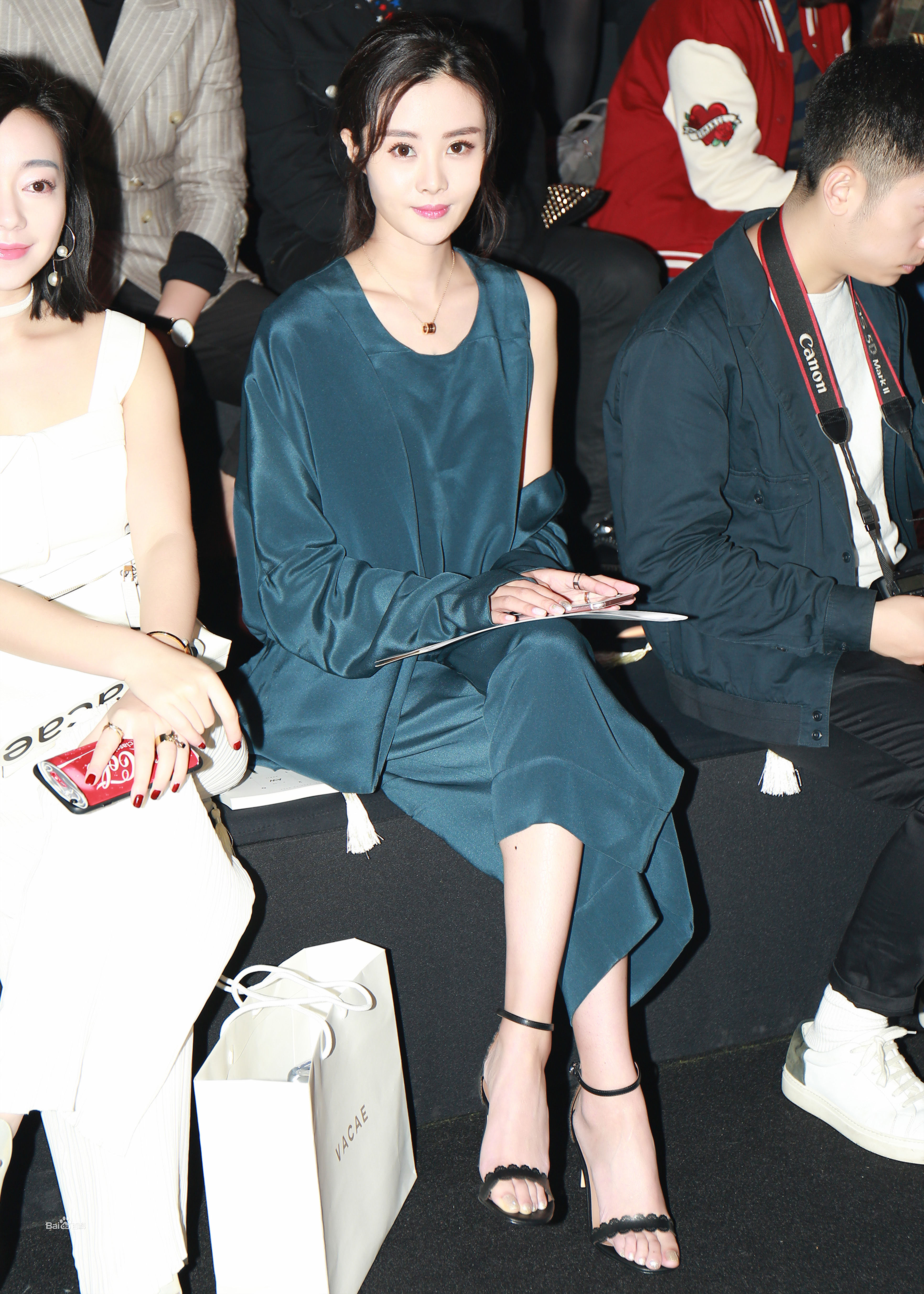 隋雨蒙出席活动性感图片图集
