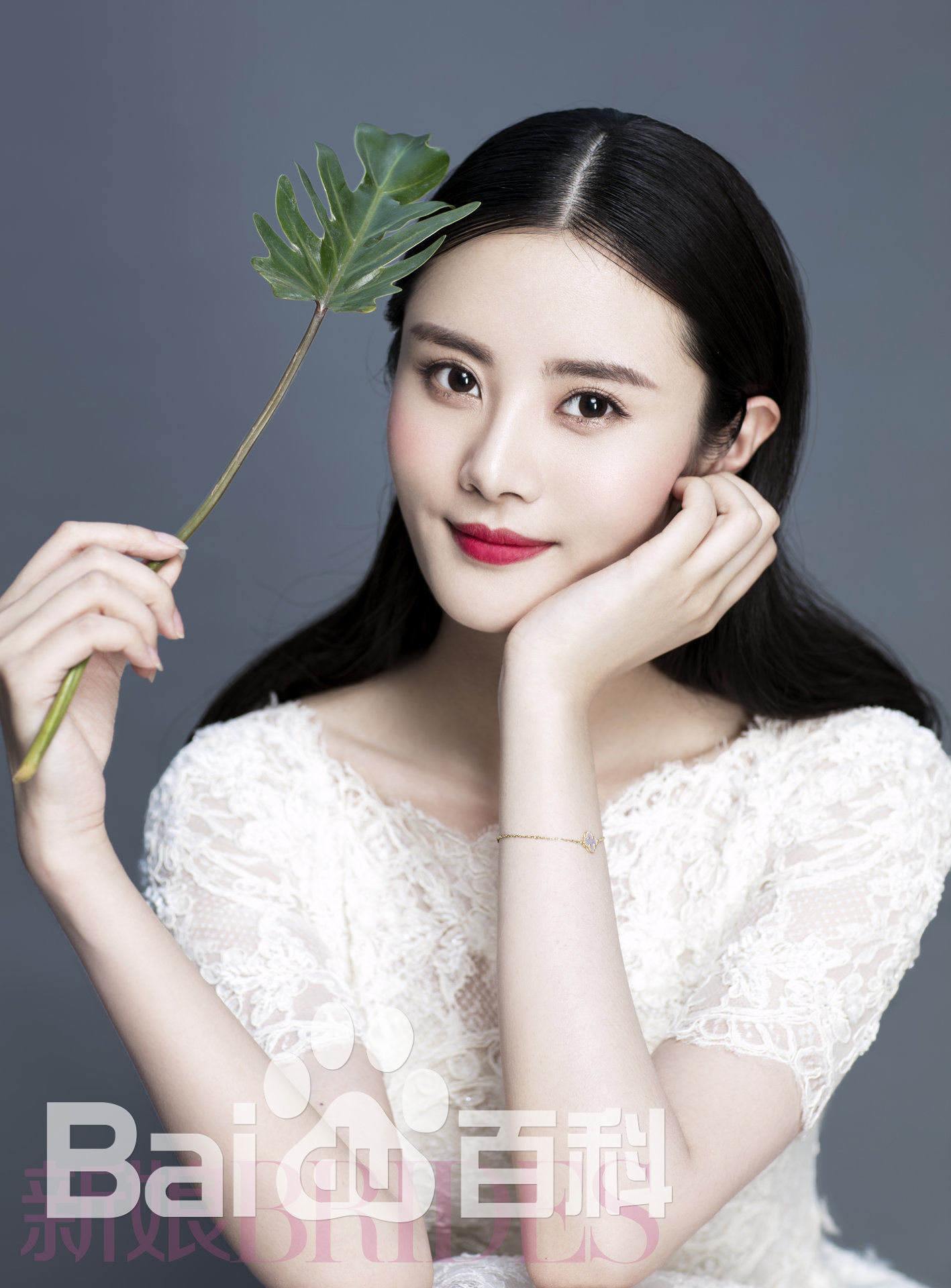 隋雨蒙《新娘BRIDES》