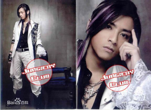 郭苇昀(toro)唱片专辑封面