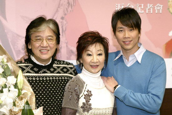 陶喆(David Zee Tao)与家人图册