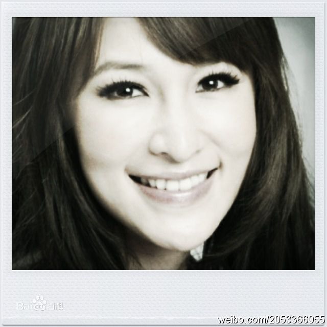 最新萧亚轩(Elva Hsiao)性感图片