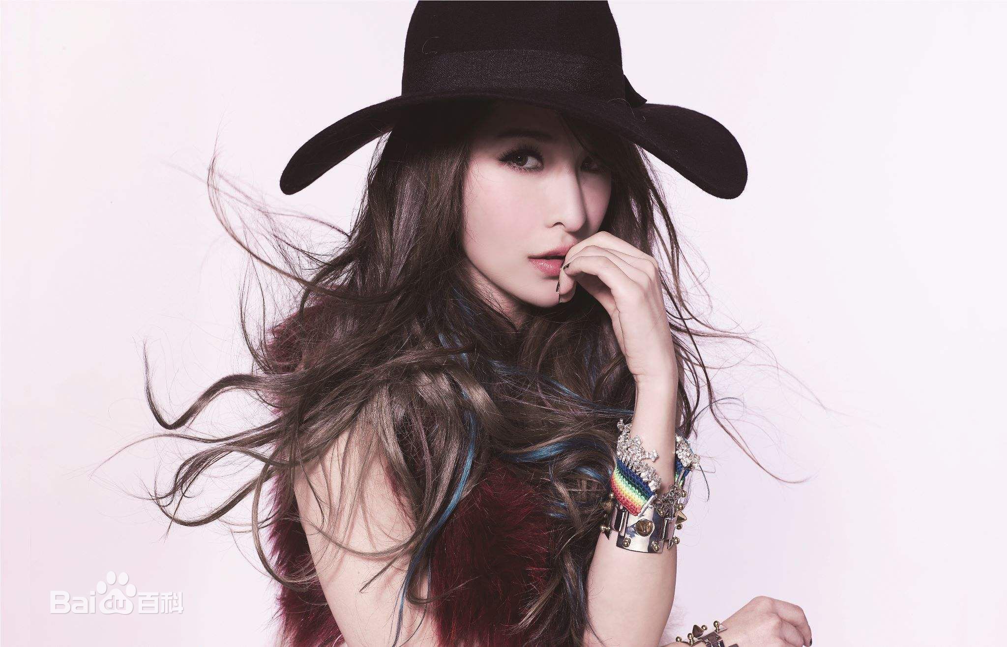萧亚轩(Elva Hsiao)纯色