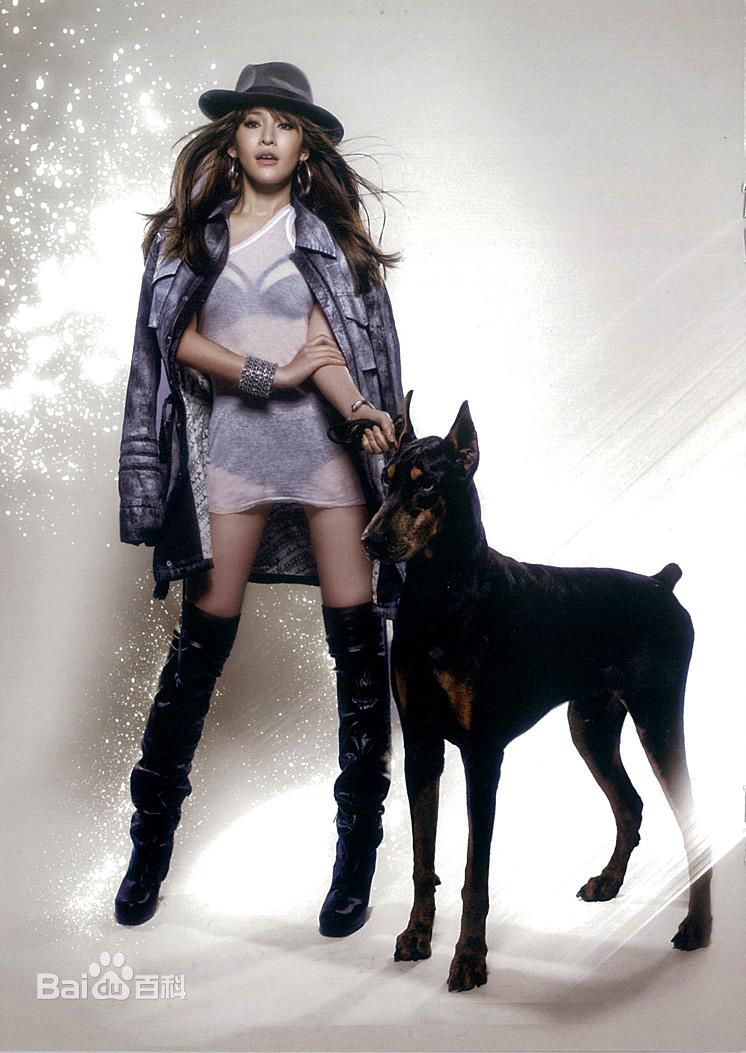 最全萧亚轩(Elva Hsiao)在专辑《萧洒小姐》中的相册