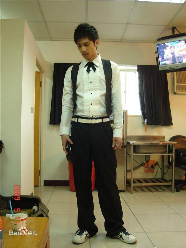 最新邹承恩(Jason Tsou)壁纸