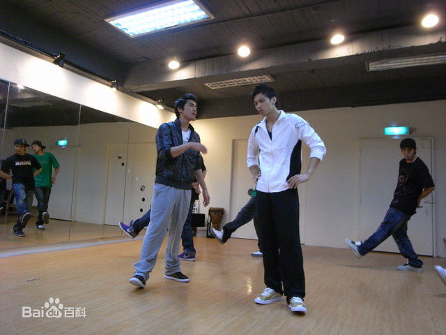 邹承恩(Jason Tsou)工作日记前后照片