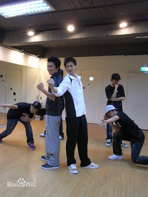 邹承恩(Jason Tsou)工作日记前后照片