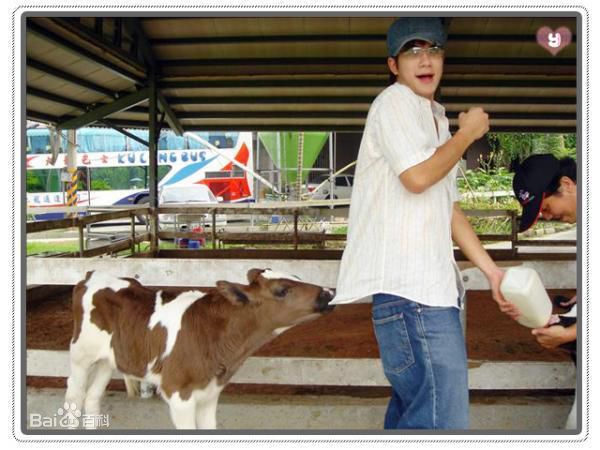 纪言恺(JR)生活照与活动照性感图片图集