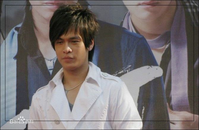 纪言恺(JR)生活照与活动照性感图片图集