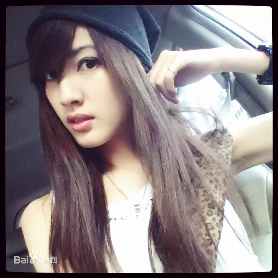 陈怡嘉(Ikeya Chen)生活照壁纸壁纸