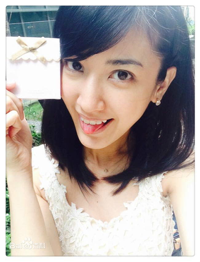 陈怡嘉(Ikeya Chen)生活照壁纸壁纸