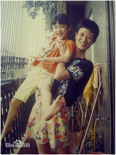 陈怡嘉(Ikeya Chen)小时候图册