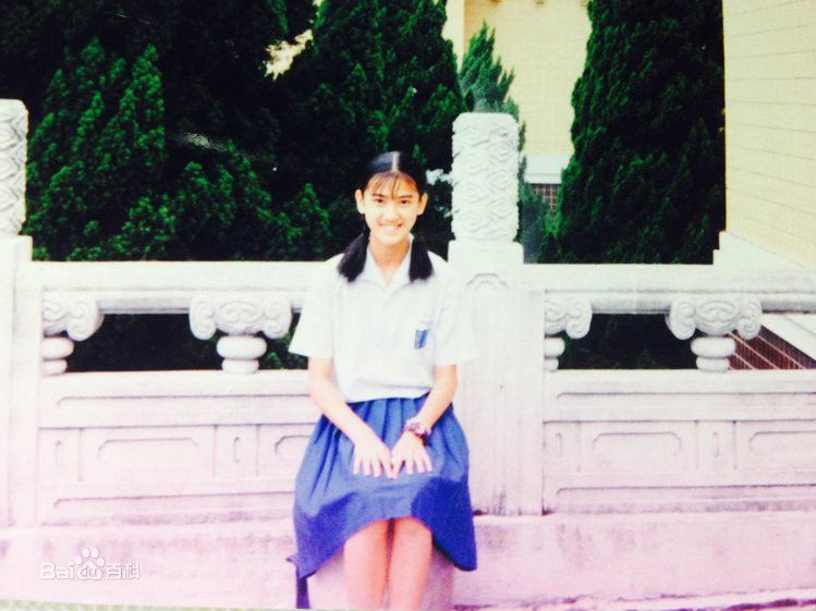 陈怡嘉(Ikeya Chen)小时候图册