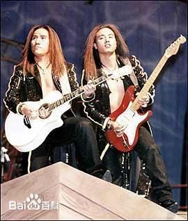 动力火车(Power Station)演唱现场前后照片